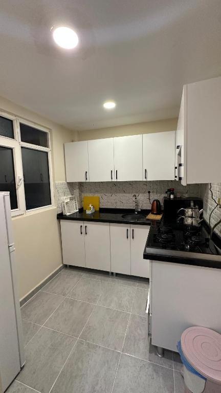 Albatros Apartment *